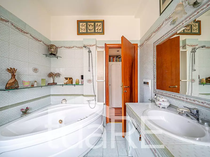 Immagine 21 di Appartamento in vendita  in Via Romeo Rodriguez Pereira a Roma