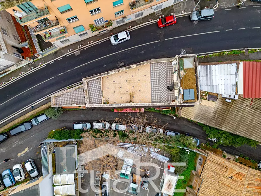 Immagine 28 di Box auto in vendita  in Via Di San Tommaso D'aquino a Roma