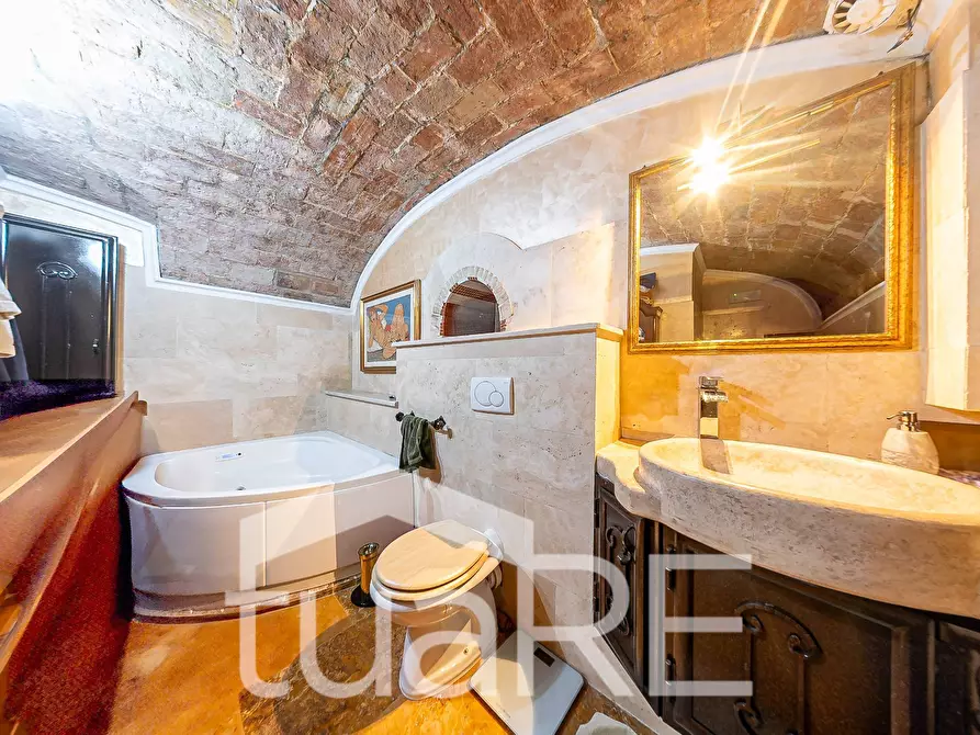 Immagine 21 di Appartamento in vendita  in Via Salaria a Roma