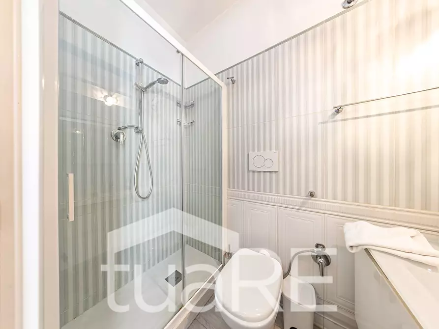 Immagine 30 di Appartamento in vendita  in Via Salaria a Roma