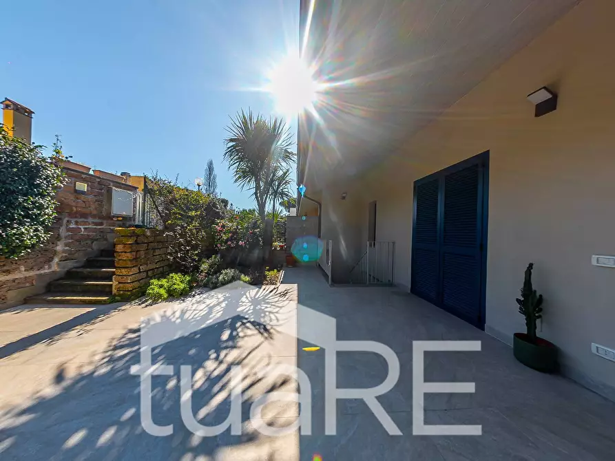 Immagine 25 di Villa in vendita  in Largo Dell' Olgiata a Roma