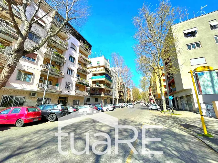 Immagine 22 di Appartamento in vendita  in Via Latina a Roma