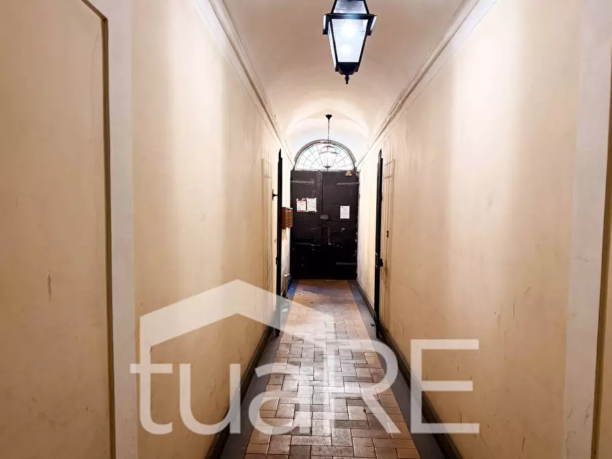 Immagine 6 di Magazzino in vendita  in Via Di San Francesco A Ripa a Roma