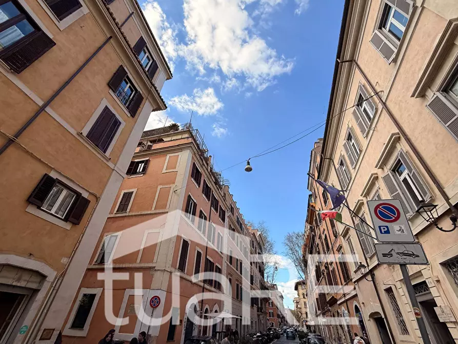Immagine 7 di Magazzino in vendita  in Via Di San Francesco A Ripa a Roma