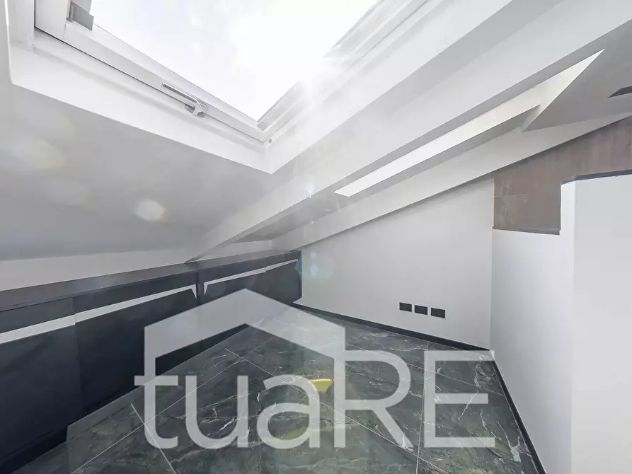 Immagine 21 di Appartamento in vendita  in Via Bergamo a Roma