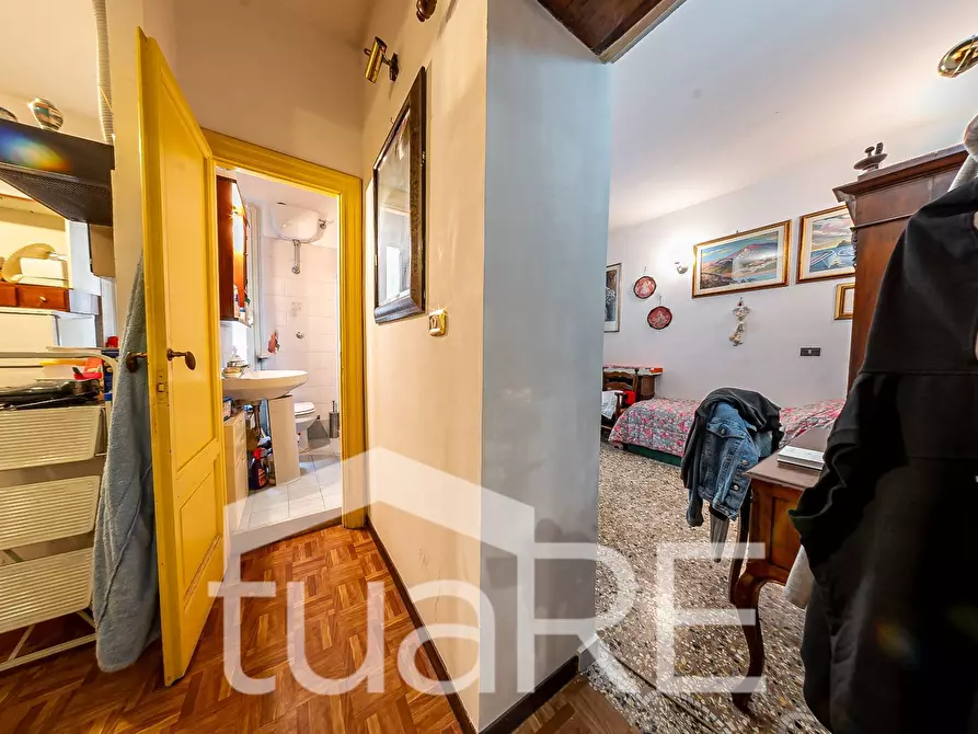 Immagine 10 di Appartamento in vendita  in Via Andrea Bafile a Roma