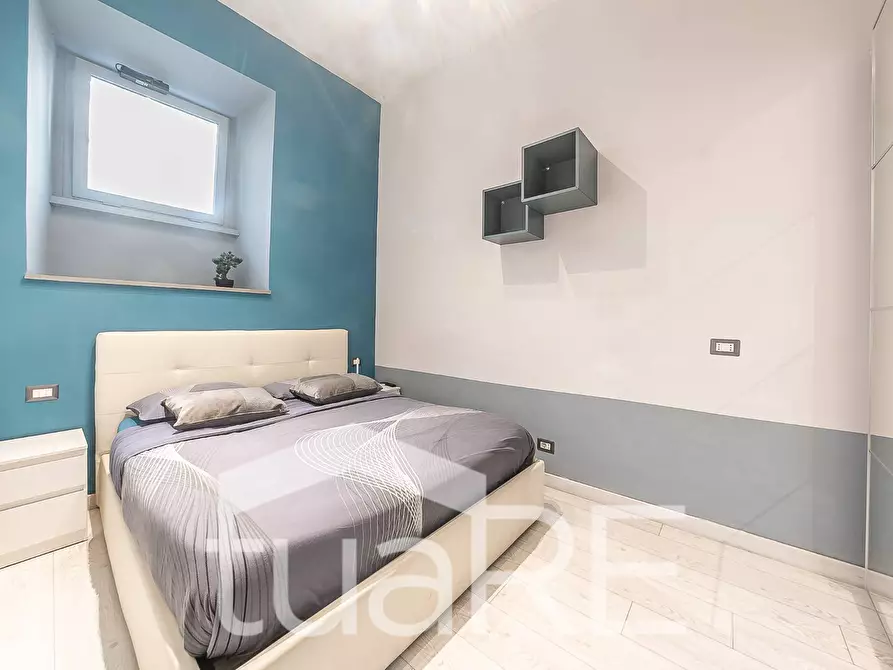 Immagine 8 di Appartamento in vendita  in Via Cunfida a Roma