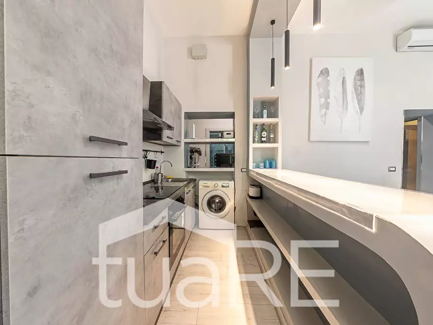 Immagine 22 di Appartamento in vendita  in Via Cunfida a Roma