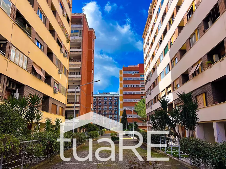 Immagine 3 di Box auto in vendita  in Via Carlo Somigliana a Roma