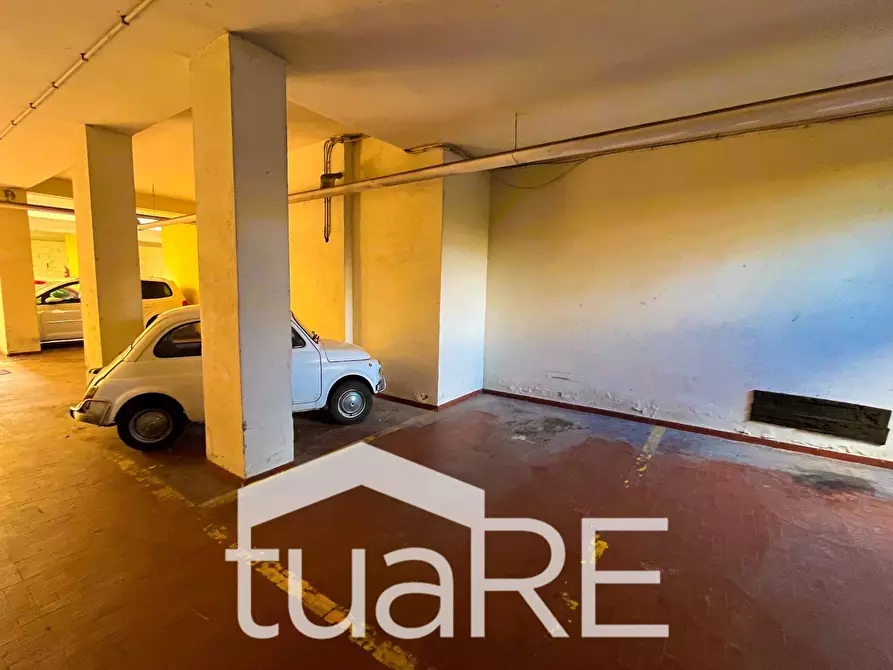 Immagine 9 di Box auto in vendita  in Via Carlo Somigliana a Roma