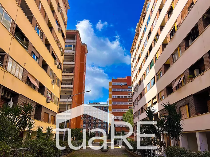 Immagine 18 di Box auto in vendita  in Via Carlo Somigliana a Roma