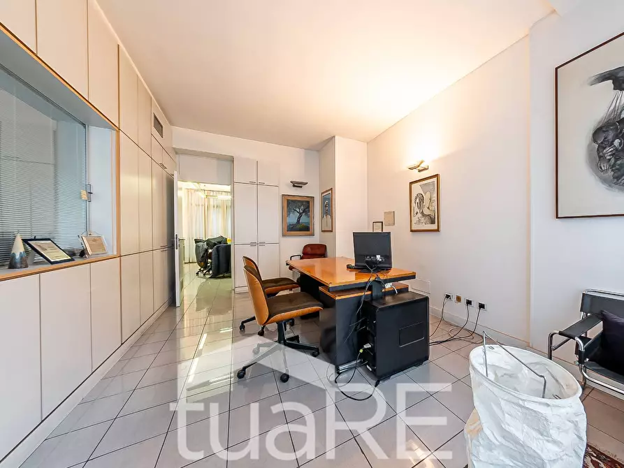 Immagine 17 di Appartamento in vendita  in Via Gregorio Vii a Roma