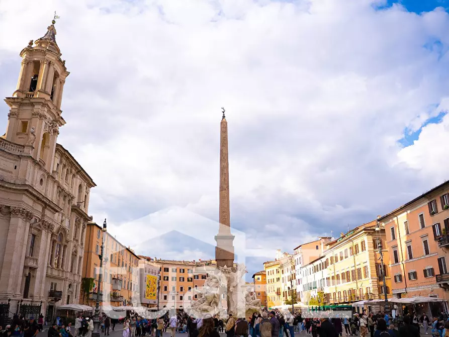 Immagine 7 di Negozio in vendita  in Via Della Vetrina a Roma