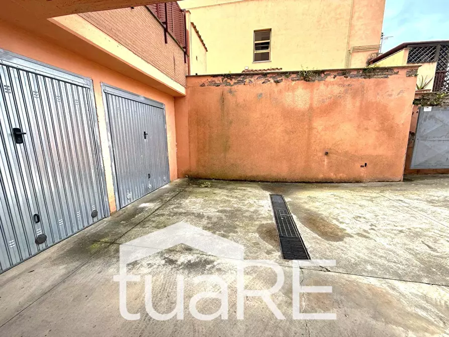 Immagine 8 di Box auto in vendita  in Via Ezio Sciamanna a Roma