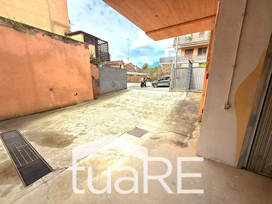 Immagine 18 di Box auto in vendita  in Via Ezio Sciamanna a Roma