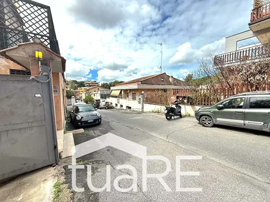 Immagine 24 di Box auto in vendita  in Via Ezio Sciamanna a Roma