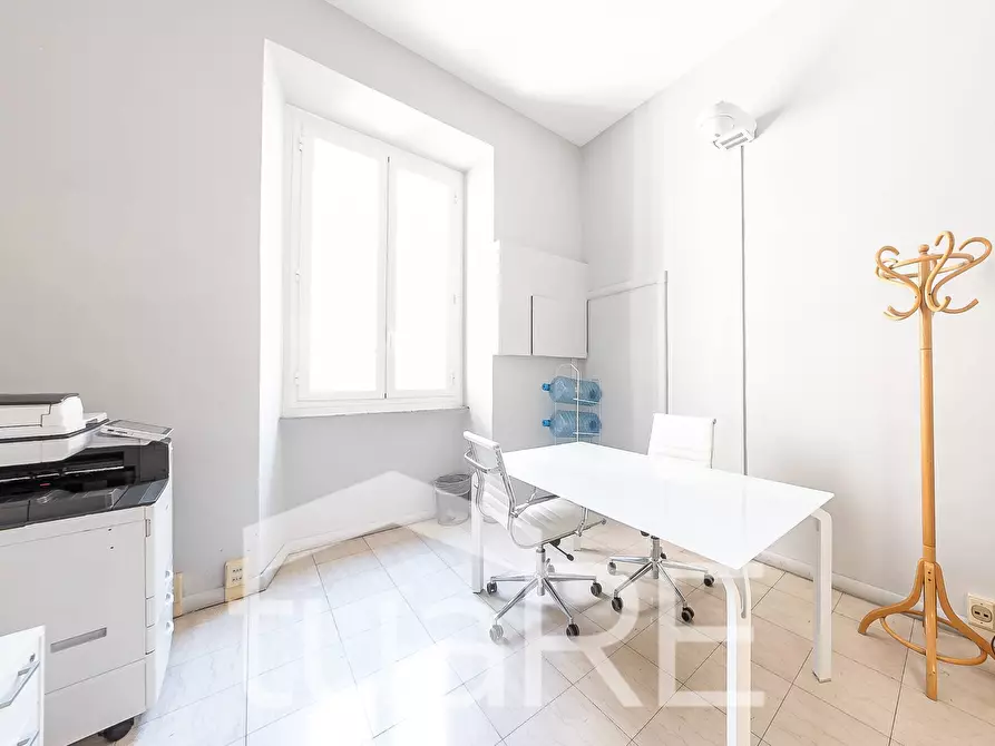 Immagine 26 di Appartamento in vendita  in Via Ludovisi a Roma