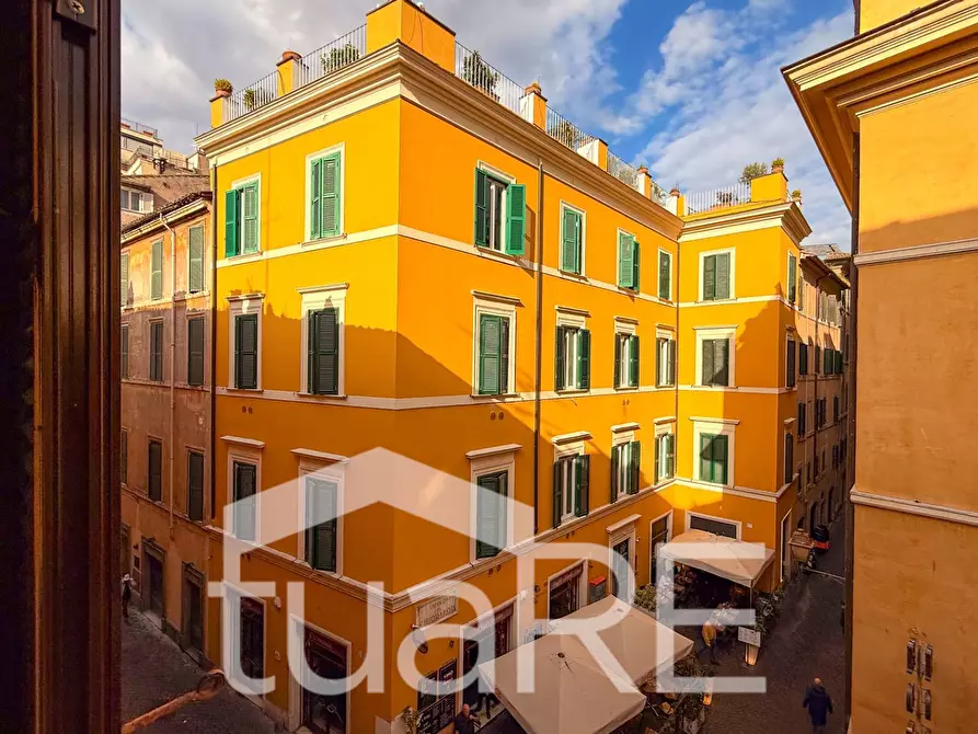 Immagine 12 di Appartamento in vendita  in Via Dei Chiavari a Roma