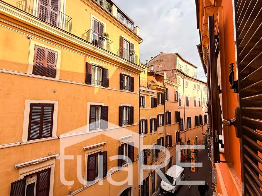 Immagine 18 di Appartamento in vendita  in Via Dei Chiavari a Roma