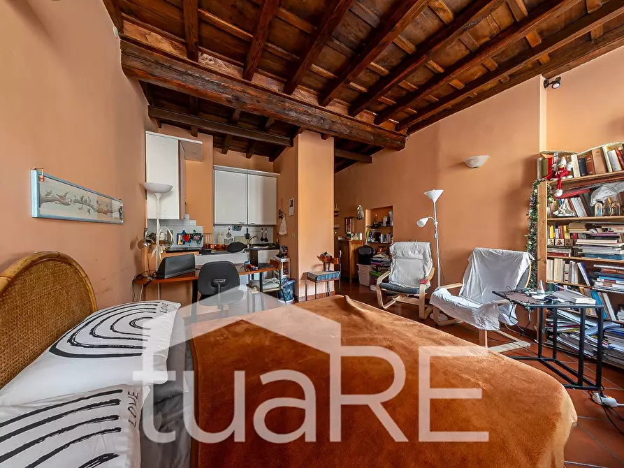 Immagine 20 di Appartamento in vendita  in Via Dei Chiavari a Roma