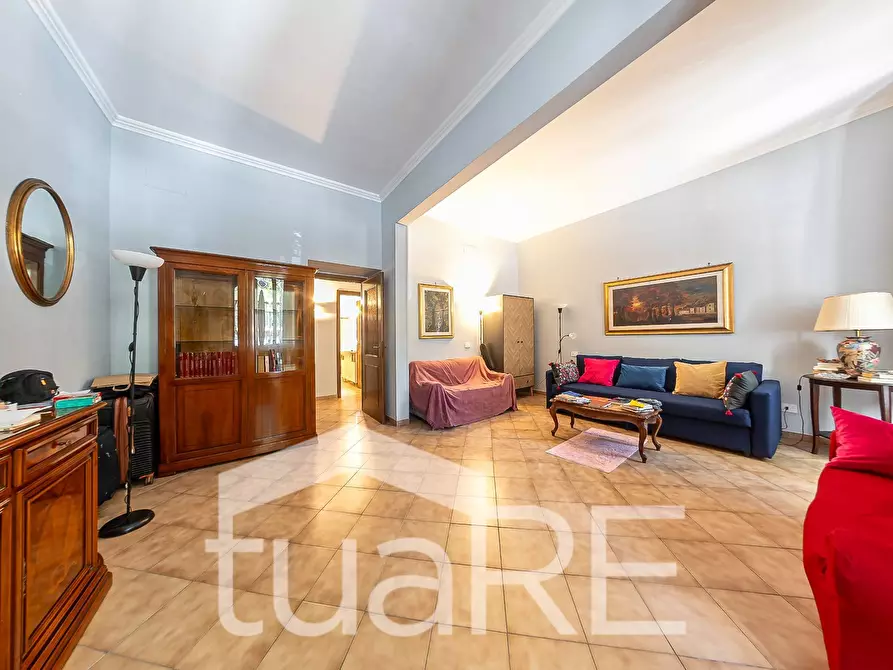 Immagine 2 di Appartamento in vendita  in Via Ettore Rolli a Roma