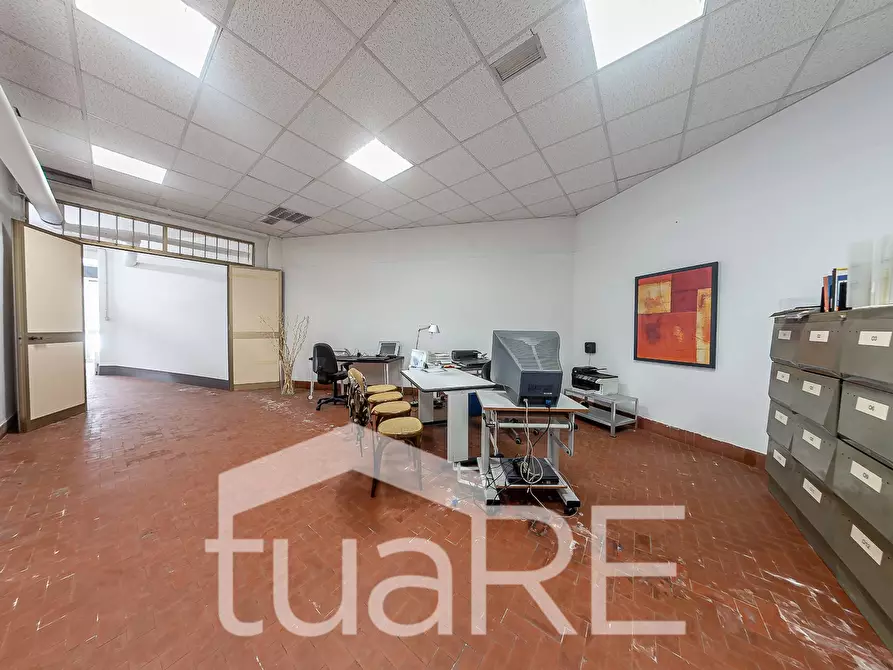 Immagine 6 di Box auto in vendita  in Via San Silverio a Roma