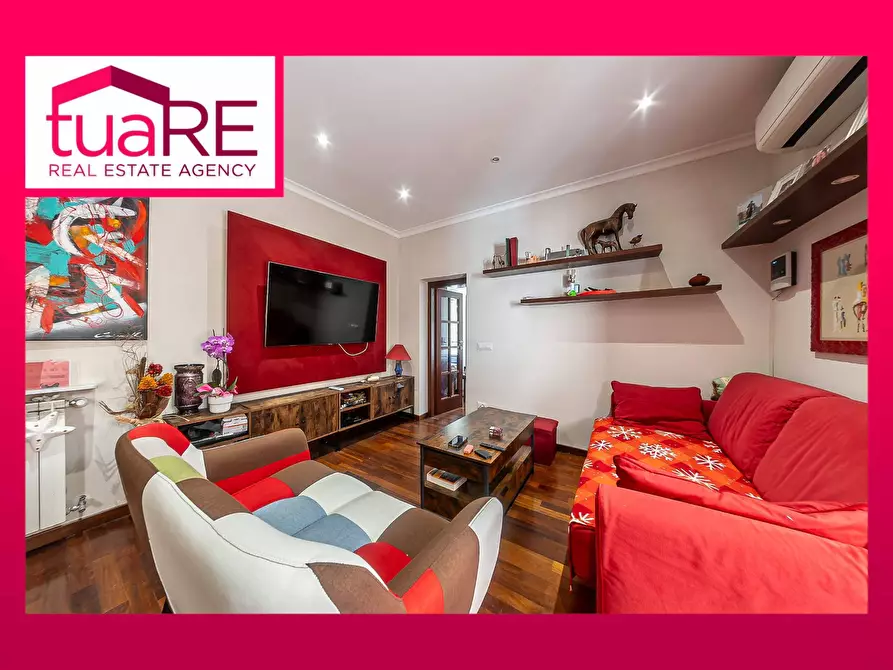 Immagine 1 di Appartamento in vendita  in Via Dei Prati Della Farnesina a Roma