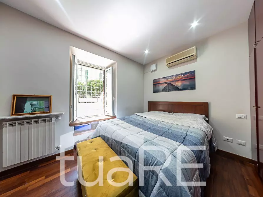 Immagine 8 di Appartamento in vendita  in Via Dei Prati Della Farnesina a Roma