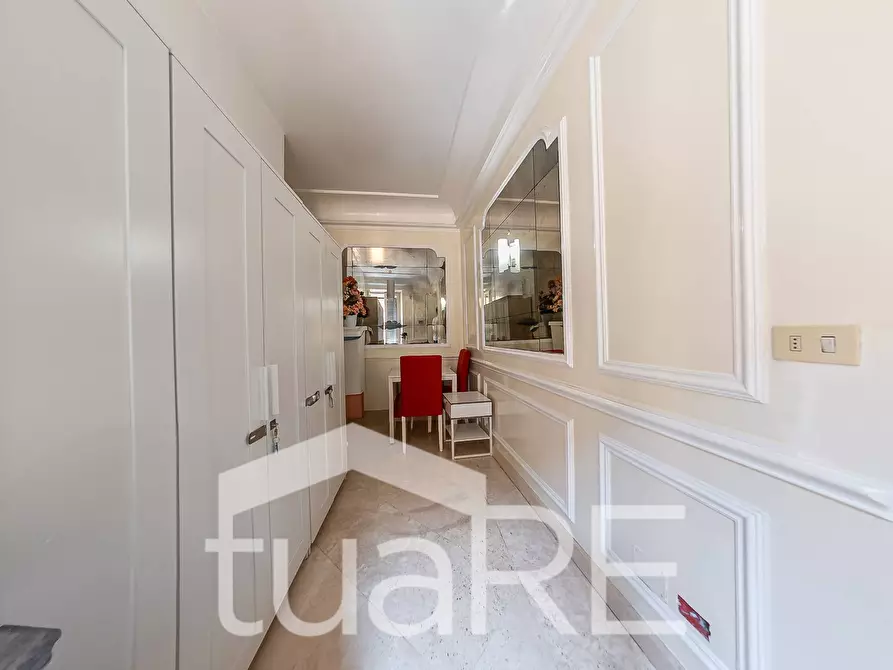 Immagine 18 di Appartamento in vendita  in Via Della Vetrina a Roma