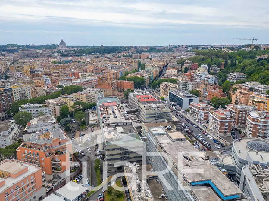 Immagine 6 di Attico in vendita  in Via Della Giuliana a Roma