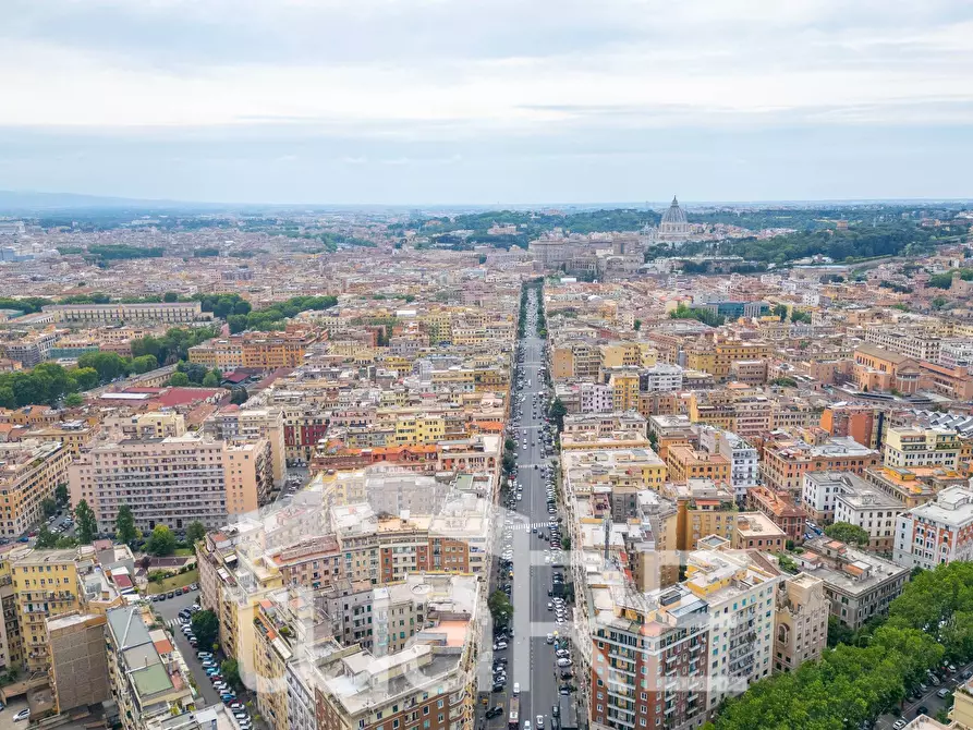 Immagine 8 di Attico in vendita  in Via Della Giuliana a Roma