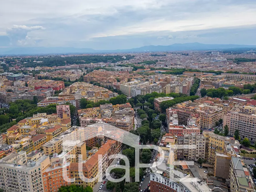 Immagine 18 di Attico in vendita  in Via Della Giuliana a Roma