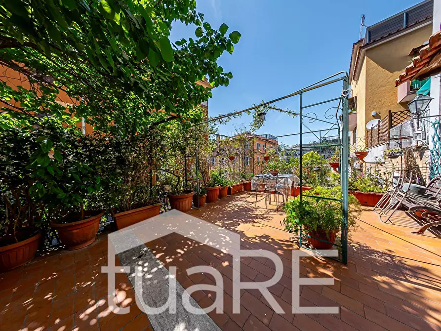 Immagine 12 di Appartamento in vendita  in Via Di San Pantaleo Campano a Roma