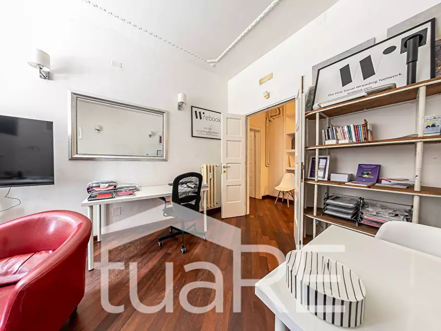 Immagine 14 di Appartamento in vendita  in Viale Bruno Buozzi a Roma