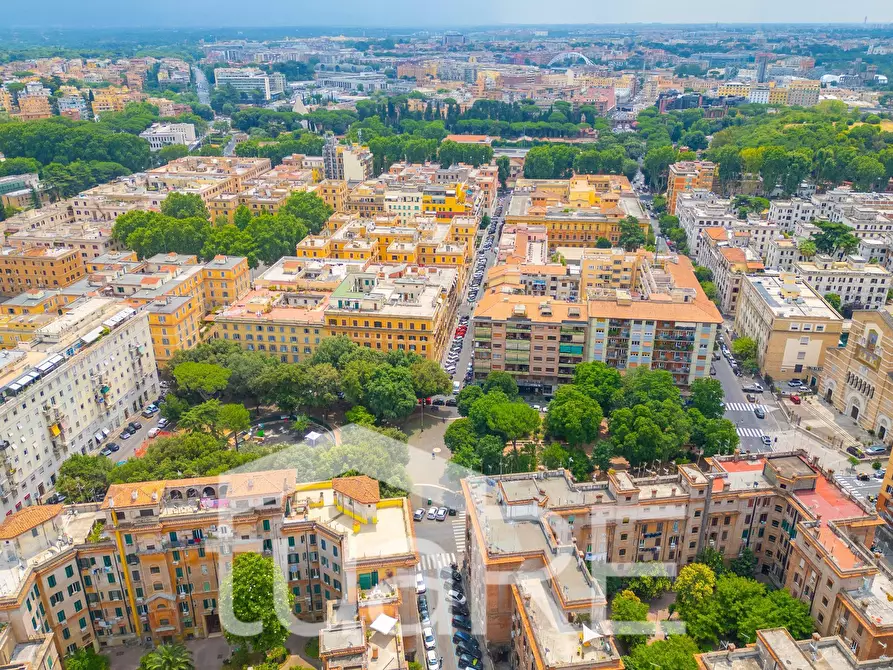 Immagine 7 di Appartamento in vendita  in Via Romolo Gessi a Roma