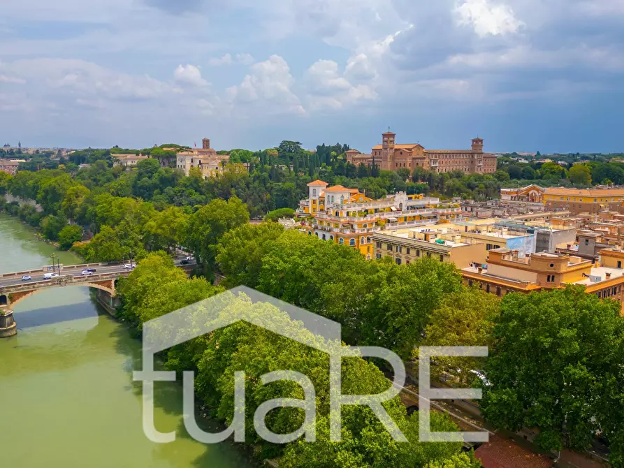 Immagine 9 di Appartamento in vendita  in Via Romolo Gessi a Roma