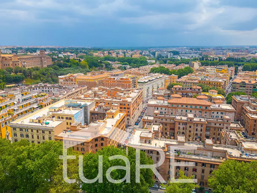Immagine 16 di Appartamento in vendita  in Via Romolo Gessi a Roma