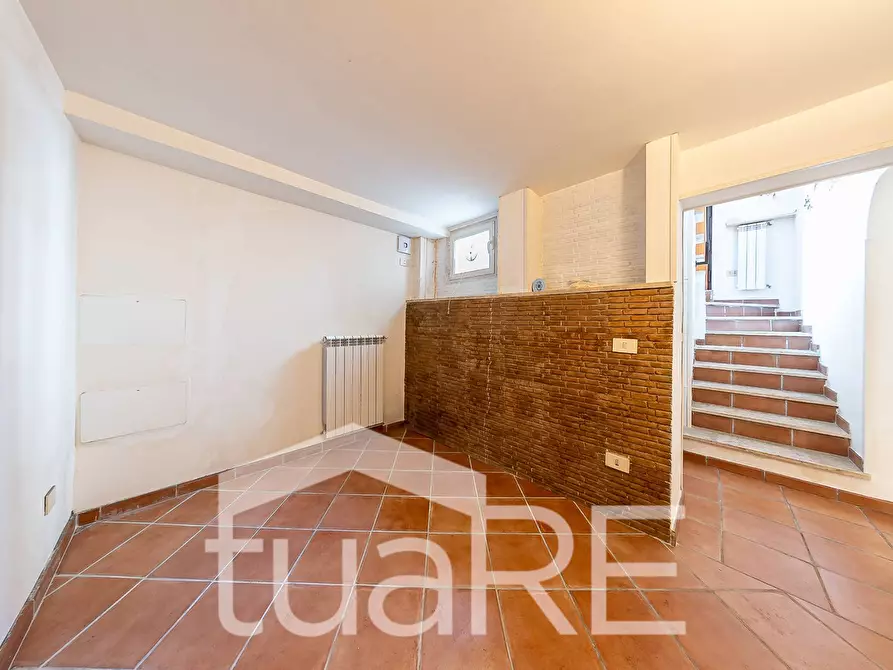 Immagine 16 di Appartamento in vendita  in Via Degli Orti Della Farnesina a Roma