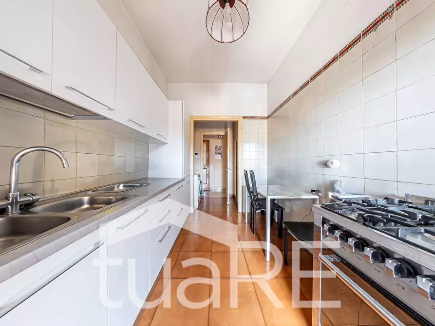 Immagine 21 di Appartamento in vendita  in Via Panfilo Castaldi a Roma