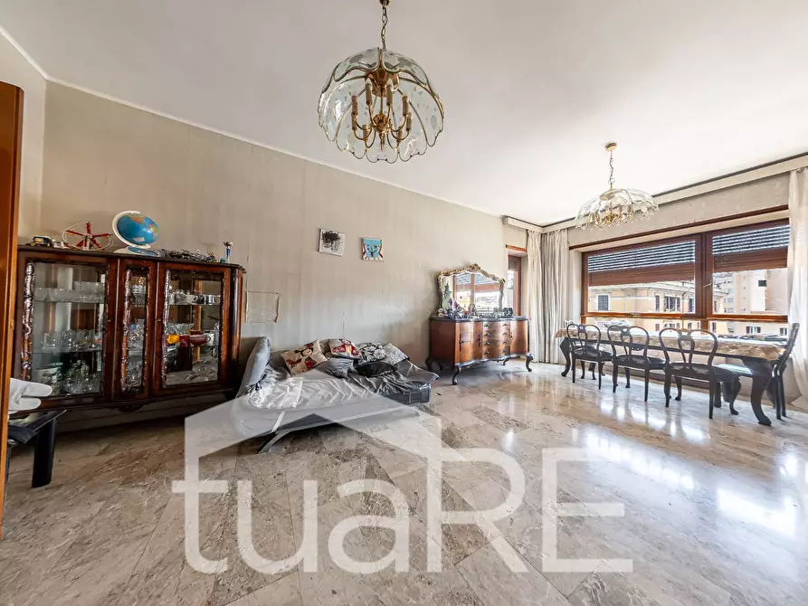 Immagine 26 di Appartamento in vendita  in Via Panfilo Castaldi a Roma