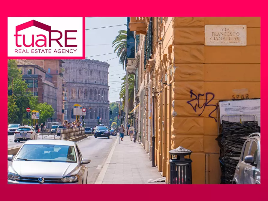 Immagine 1 di Negozio in vendita  in Via Labicana a Roma