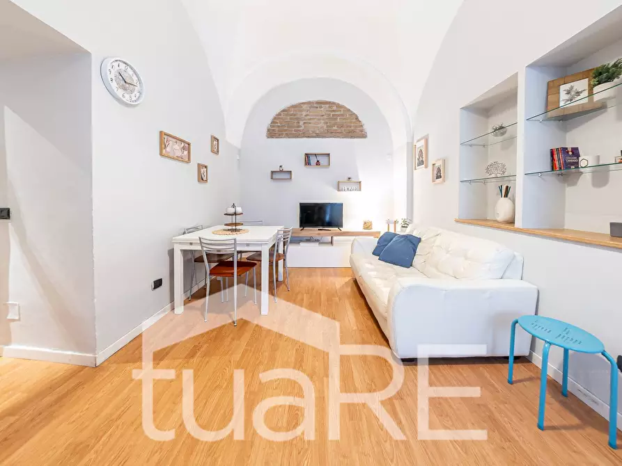 Immagine 3 di Appartamento in vendita  in Via Marmorata a Roma