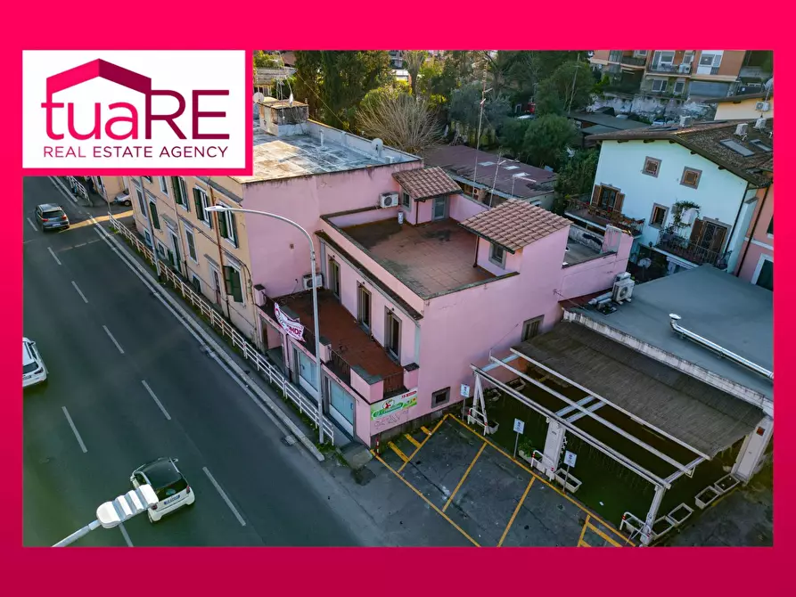 Immagine 1 di Palazzo in vendita  in Corso Di Francia a Roma