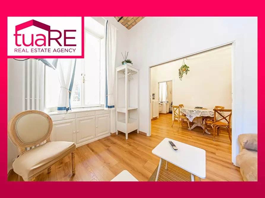 Immagine 1 di Appartamento in vendita  in Via Merulana a Roma