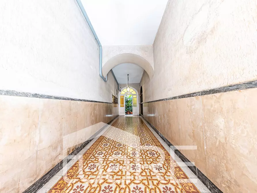 Immagine 23 di Appartamento in vendita  in Via Merulana a Roma