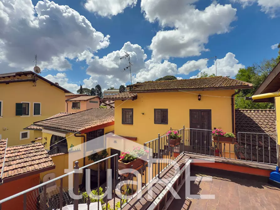 Immagine 14 di Villa in vendita  in Via Dei Fabi a Roma