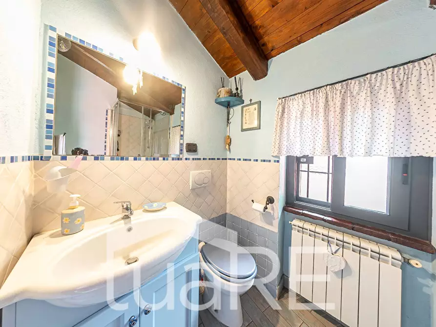 Immagine 17 di Villa in vendita  in Via Dei Fabi a Roma