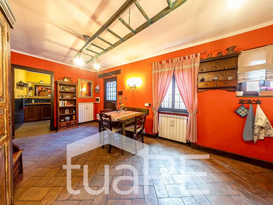 Immagine 20 di Villa in vendita  in Via Dei Fabi a Roma