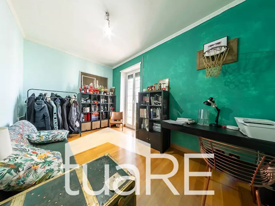 Immagine 3 di Appartamento in vendita  in Via Lorenzo Litta a Roma