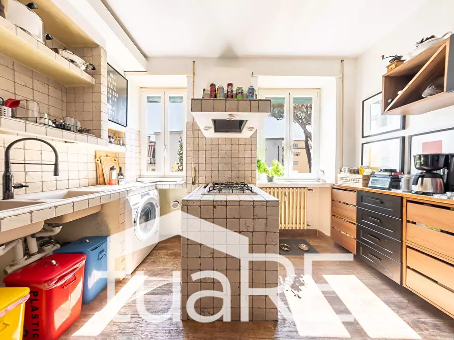 Immagine 6 di Appartamento in vendita  in Via Lorenzo Litta a Roma